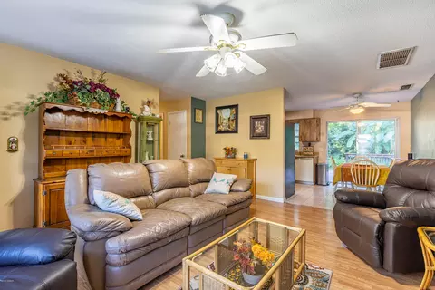 335 Tropical Ln, Ormond Beach, FL 32174 photo 2