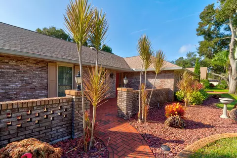 2 Red Bud Ln, Ormond Beach, FL 32174 photo 2