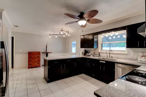 2 Red Bud Ln, Ormond Beach, FL 32174 photo 10