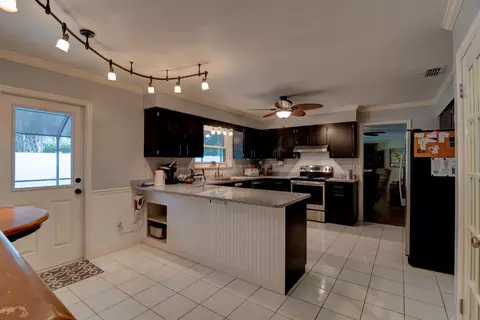 2 Red Bud Ln, Ormond Beach, FL 32174 photo 12
