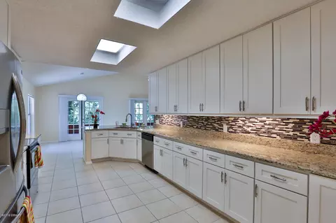 49 Shadow Creek Way, Ormond Beach, FL 32174 photo 11