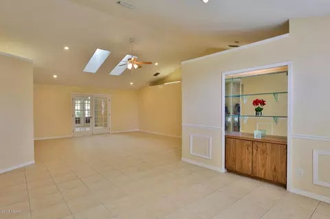 49 Shadow Creek Way, Ormond Beach, FL 32174 photo 9