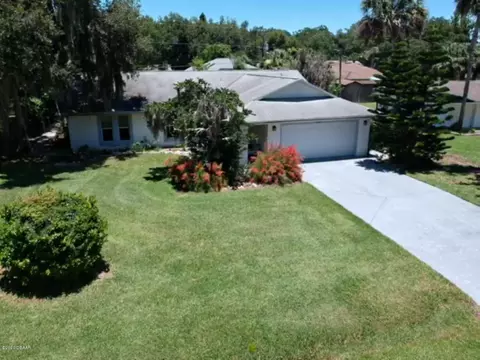 2809 Pine Tree Dr, Edgewater, FL 32141 photo 1