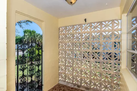 136 Valencia Dr, Ormond Beach, FL 32176 photo 5
