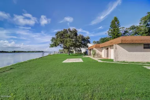 2148 John Anderson Dr, Ormond Beach, FL 32176 photo 1