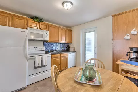 29 River Shore Dr, Ormond Beach, FL 32176 photo 10