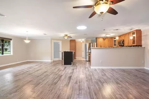 1902 Orange Tree Dr, Edgewater, FL 32141 photo 9