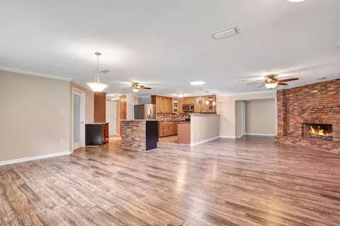 1902 Orange Tree Dr, Edgewater, FL 32141 photo 10