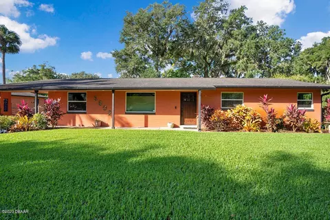1902 Orange Tree Dr, Edgewater, FL 32141 photo 3