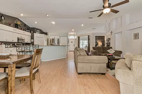 12 Cypress Point Ct, Ormond Beach, FL 32174 photo 4