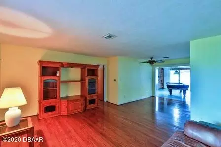 54 Oakview Cir, Ormond Beach, FL 32176 photo 2