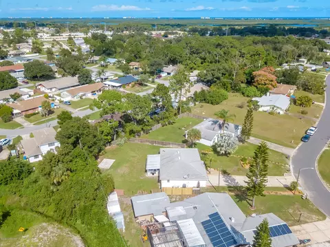 21 Silver Cir, Edgewater, FL 32141 photo 30