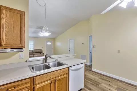 21 Silver Cir, Edgewater, FL 32141 photo 9
