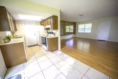 334 Tropical Ln, Ormond Beach, FL 32174 photo 7