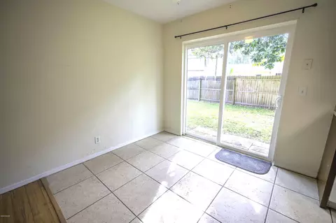 334 Tropical Ln, Ormond Beach, FL 32174 photo 5