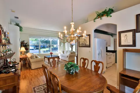 31 Meadow Brooke Ln, Ormond Beach, FL 32174 photo 9