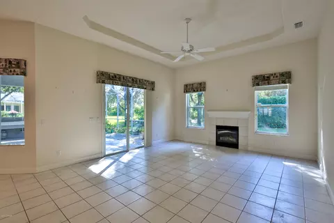 3757 Belfast Cir, Ormond Beach, FL 32174 photo 10