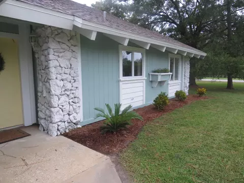 213 Riverbend Rd, Ormond Beach, FL 32174 photo 5