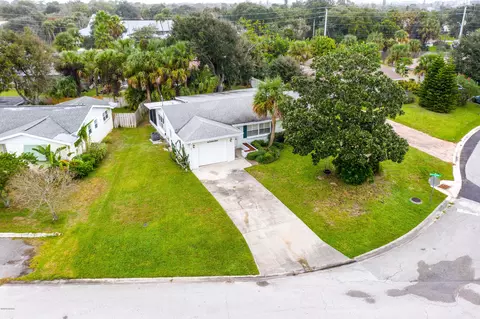 125 Fairway Dr, Ormond Beach, FL 32176 photo 2