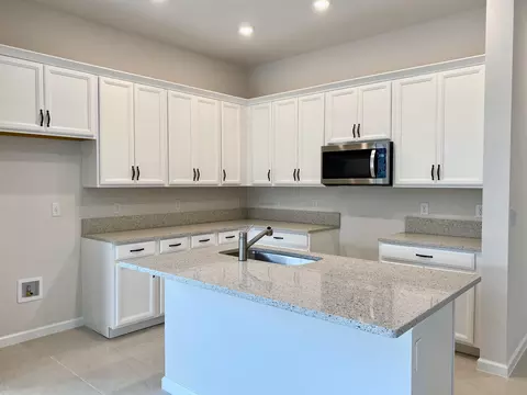 3270 Bailey Ann Dr, Ormond Beach, FL 32174 photo 5