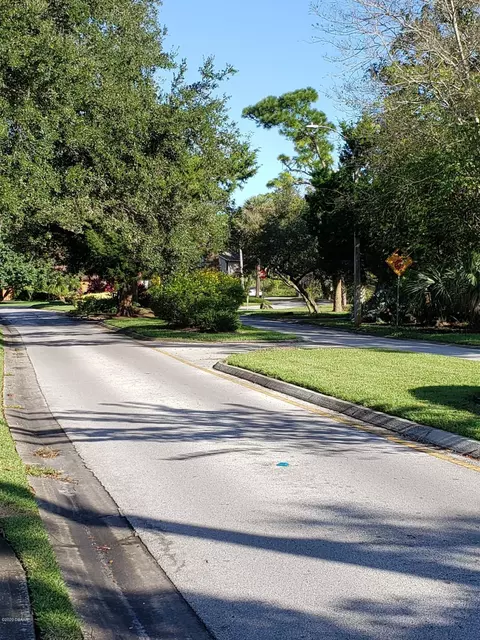 4 Eclipse Trl, Ormond Beach, FL 32174 photo 2