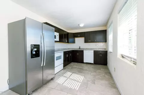 157 Valencia Dr, Ormond Beach, FL 32176 photo 9