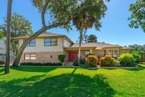 12 Sandcastle Dr, Ormond Beach, FL 32176 photo 2
