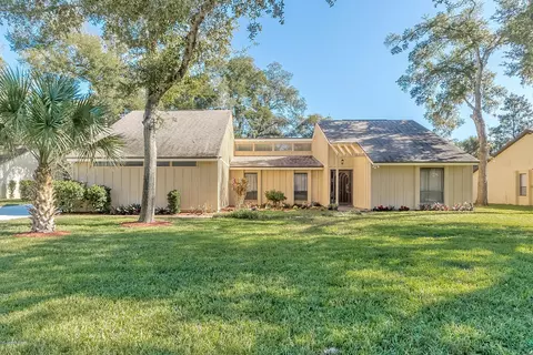 219 Rio Pinar Dr, Ormond Beach, FL 32174 photo 1