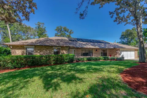 81 Concord Dr, Ormond Beach, FL 32176 photo 2