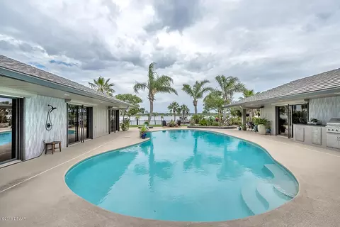 806 Riverside Dr, Ormond Beach, FL 32176 photo 3