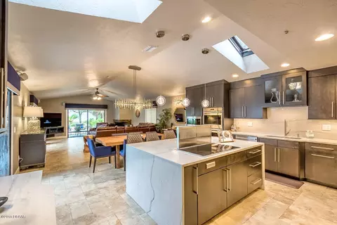 806 Riverside Dr, Ormond Beach, FL 32176 photo 12