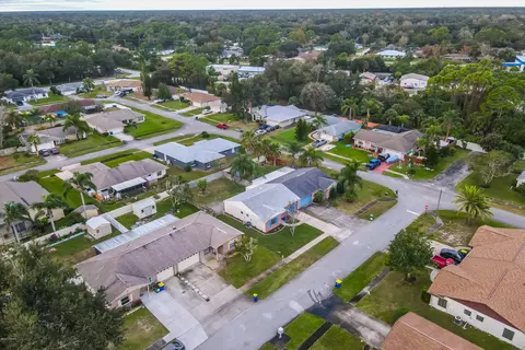 424 Falcon Ave, Edgewater, FL 32141 photo 23