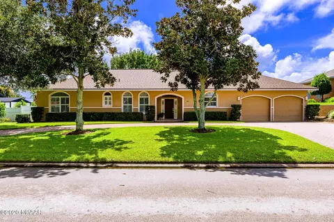 86 Dianne Dr, Ormond Beach, FL 32176 photo 2