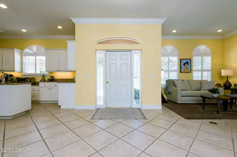 86 Dianne Dr, Ormond Beach, FL 32176 photo 5