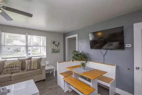 1435 John Anderson Dr, Ormond Beach, FL 32176 photo 5