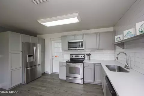 1435 John Anderson Dr, Ormond Beach, FL 32176 photo 11