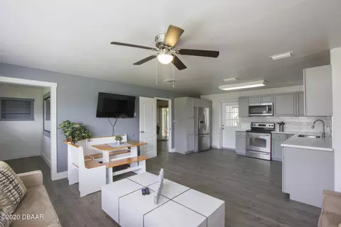 1435 John Anderson Dr, Ormond Beach, FL 32176 photo 6