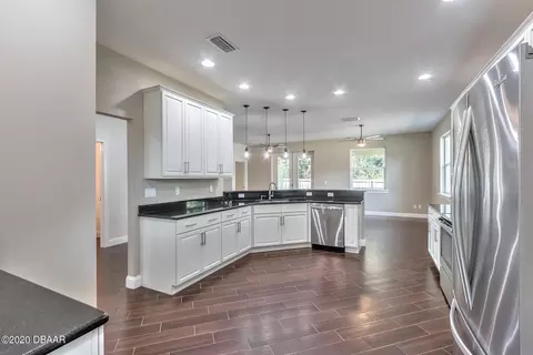 131 Thomas Ave, Edgewater, FL 32132 photo 9