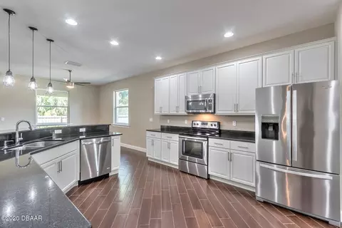 131 Thomas Ave, Edgewater, FL 32132 photo 6
