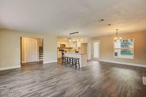 204 N Ridgewood Ave, Ormond Beach, FL 32174 photo 5