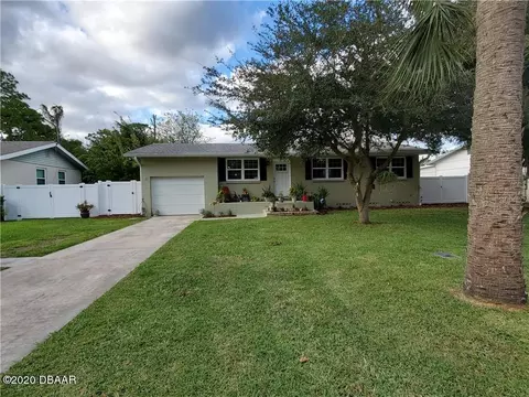 207 Rosewood Ave, Ormond Beach, FL 32174 photo 1