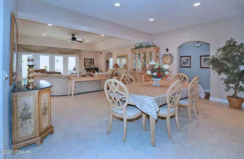 45 Bay Pointe Dr, Ormond Beach, FL 32174 photo 13