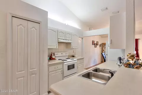 420 Harbour Lights Dr, Ormond Beach, FL 32174 photo 12