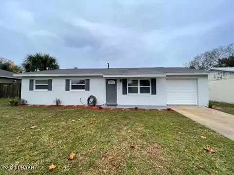 1329 Golf Ave, Ormond Beach, FL 32174 photo 3