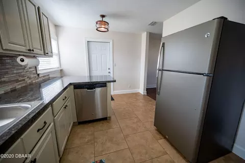 1329 Golf Ave, Ormond Beach, FL 32174 photo 6