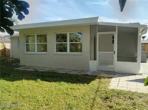 39 Camellia Dr, Ormond Beach, FL 32176 photo 8