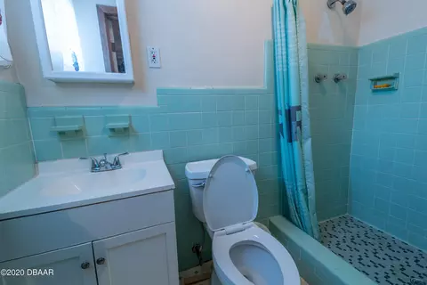 1226 Biltmore Dr, Ormond Beach, FL 32174 photo 11