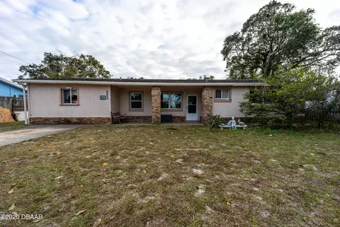1226 Biltmore Dr, Ormond Beach, FL 32174 photo 1