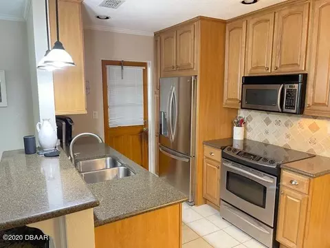 423 Sauls St, Ormond Beach, FL 32174 photo 9