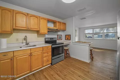 27 Alamanda Dr, Ormond Beach, FL 32176 photo 4